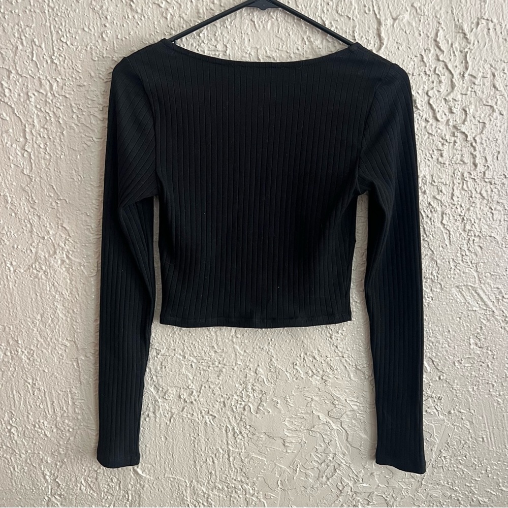 ❤️ Elodie Ribbed Notch Neck Top - Picture 4 of 8